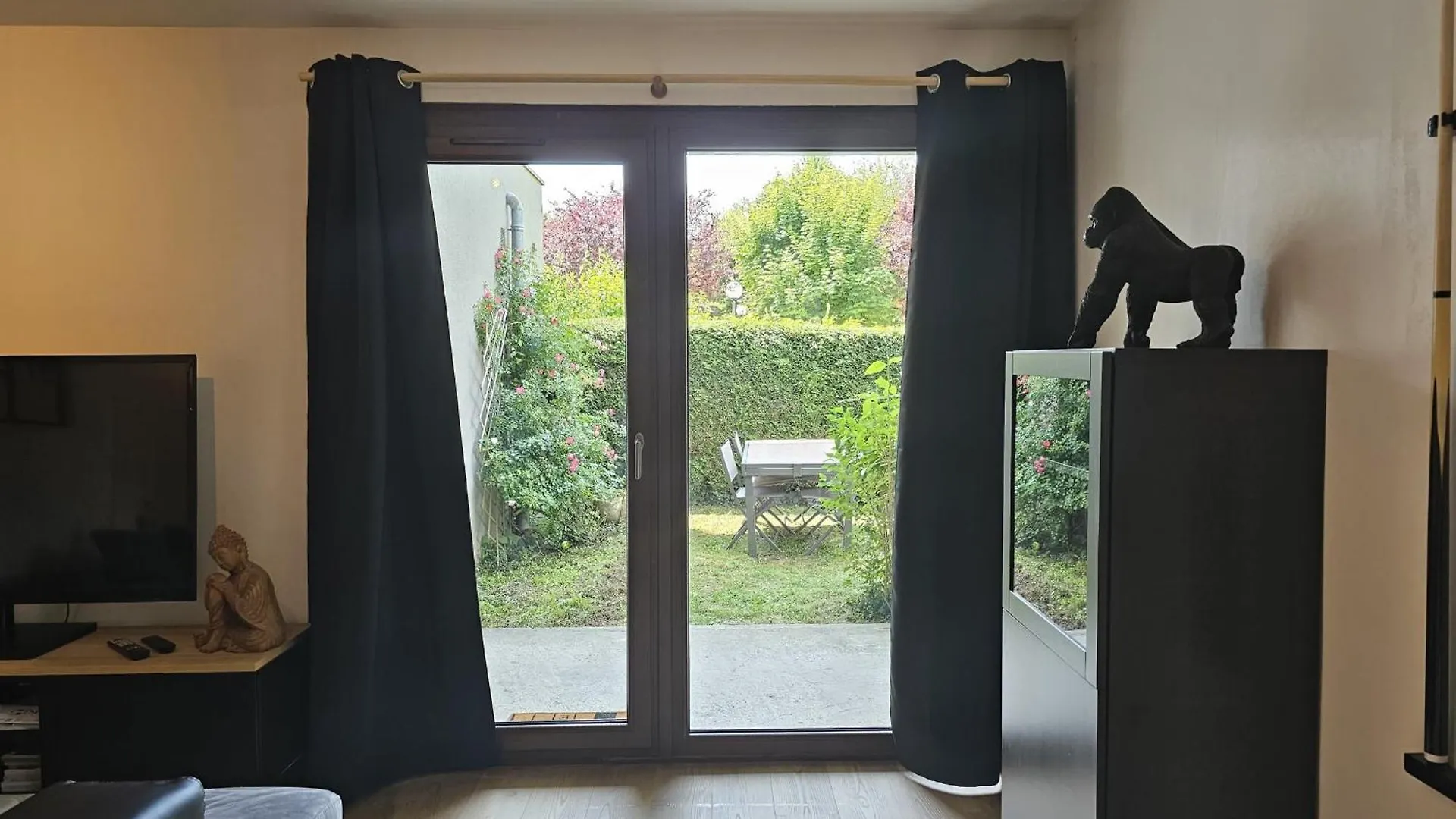 Nice Spacious Nest In Annecy Apartment